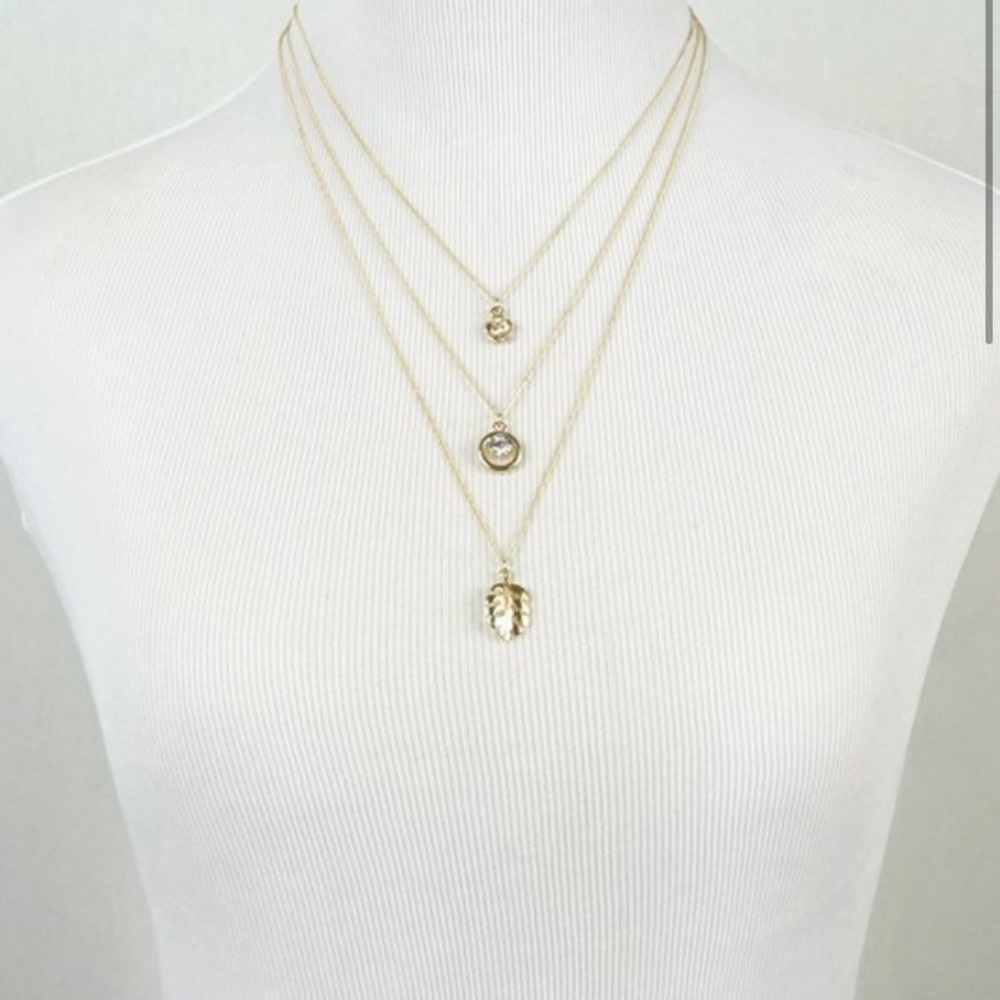 Gold Layered Tropical Leaf Rhinestone Necklace - Picture 2 of 2